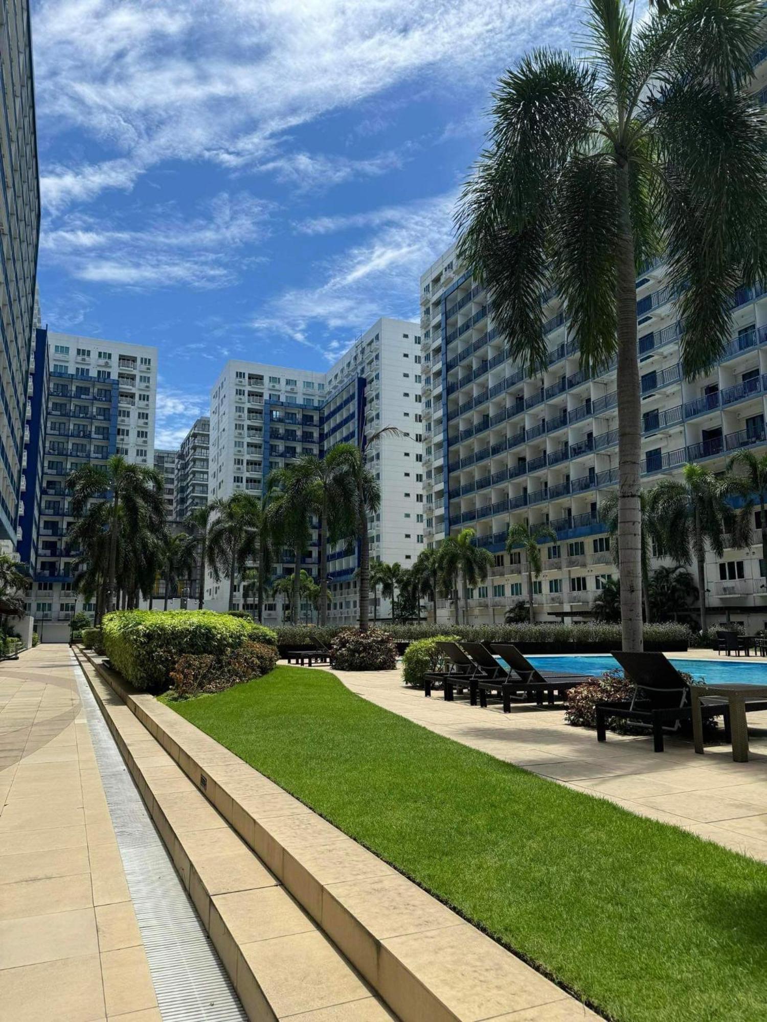 Sea Residences Jeremiah2911 Манила Экстерьер фото